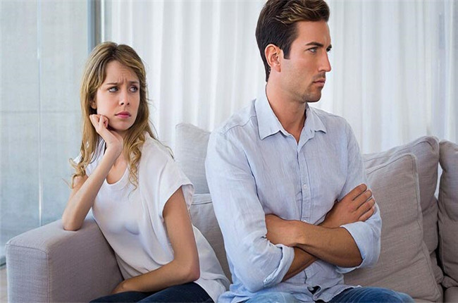 夫妻矛盾如何避免在个人爱好和兴趣上产生分歧？